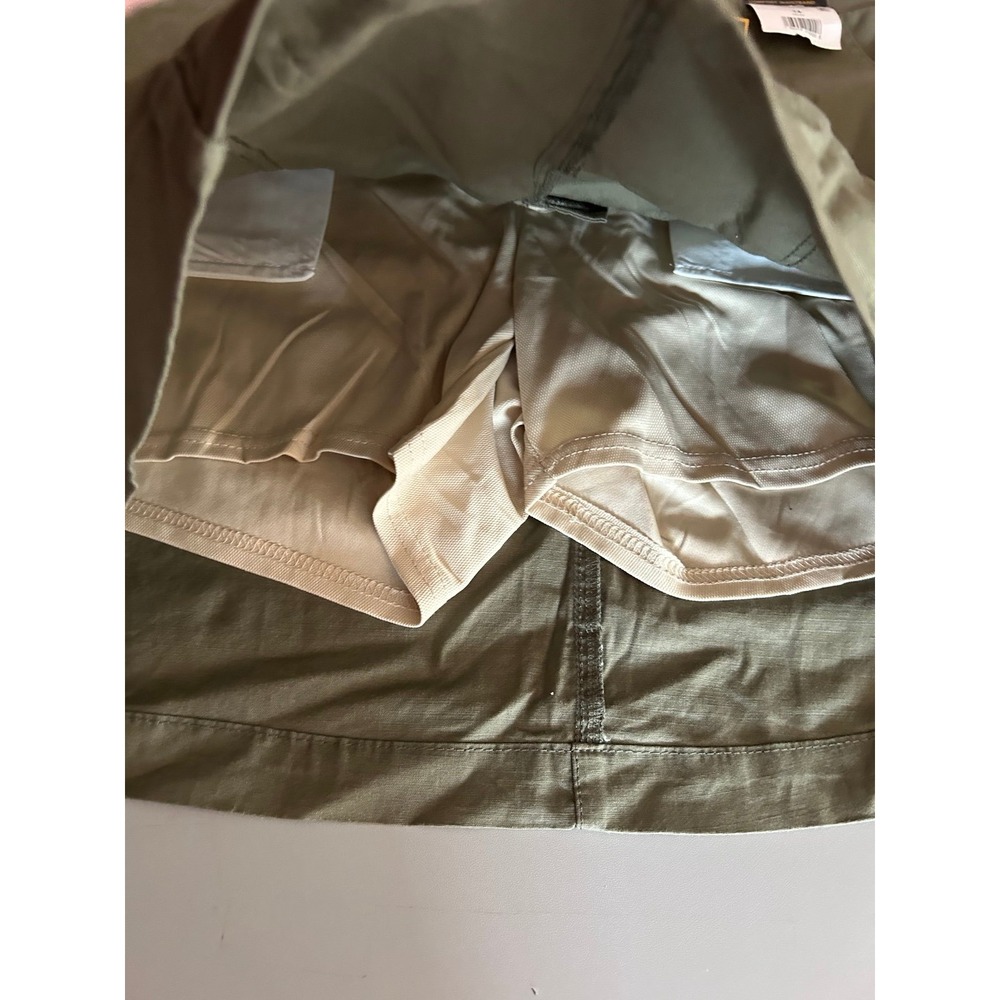 Ladies Lee Hunter green skort - Picture 5 of 7